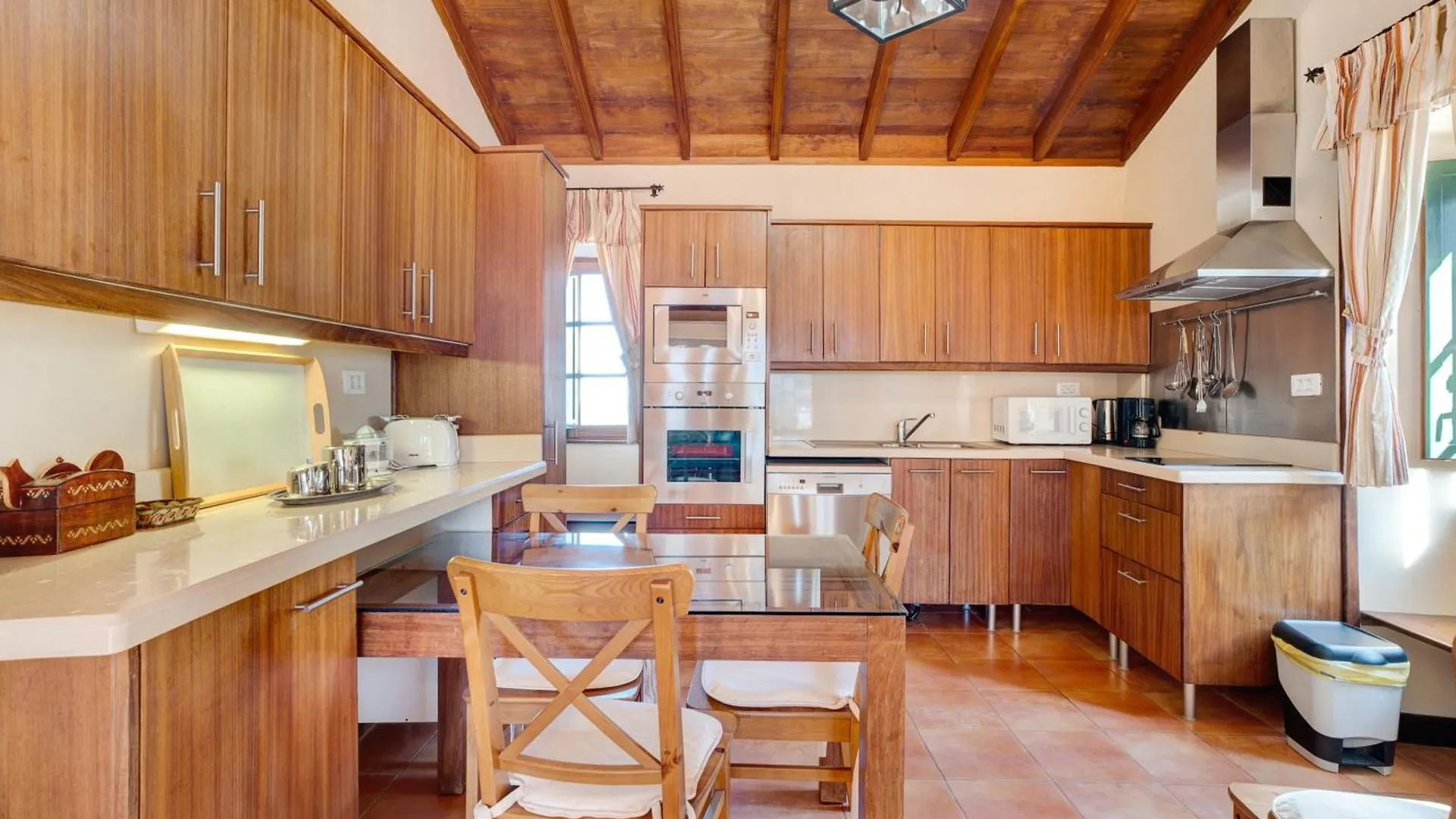 Vila La Hacienda Garachico  0*, Garachico (Tenerife) Španělsko